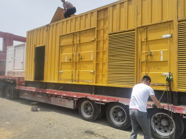 奉贤除了负载情况和发动机维护，还有哪些因素会影响 200kw 柴油发电机的油耗？