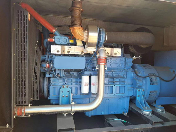 奉贤柴油发电机组一般有几种电压输出？