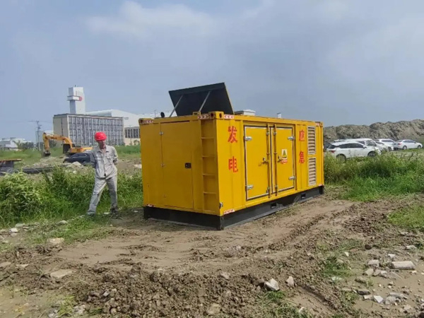 奉贤200KW柴油发电机机组每小时的油耗量受哪些因素影响？